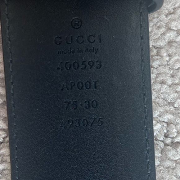 Gucci Black Double G Logo Leather Belt 75•30​​ main image 6
